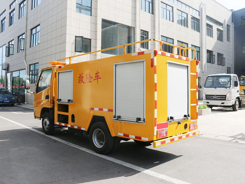 凯马小型防汛排水抢险车