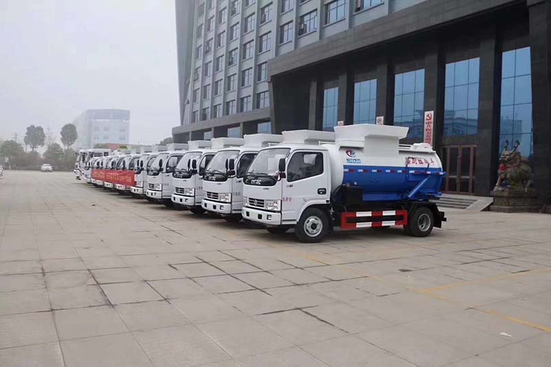 平博pinnacle体育平台垃圾车