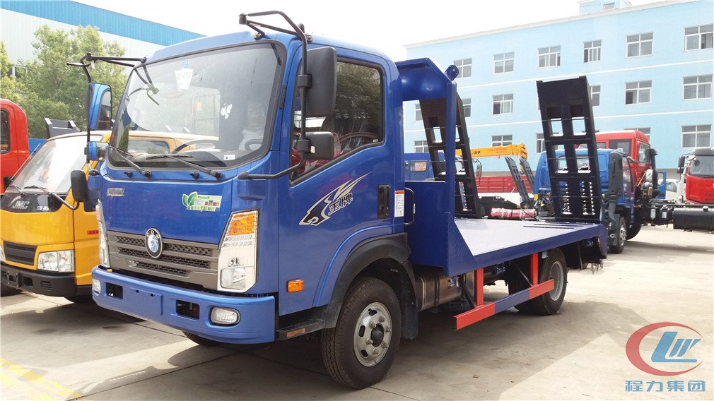 平博pinnacle体育平台重汽王牌平板运输车侧面图