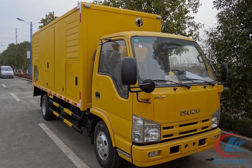 平博pinnacle体育平台五十铃小型应急发电车高清图