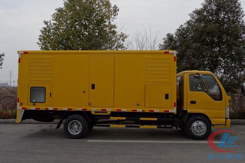 平博pinnacle体育平台五十铃小型应急发电车侧面图