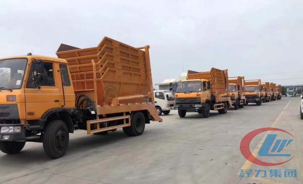 平博pinnacle体育平台公司出口摆臂垃圾车