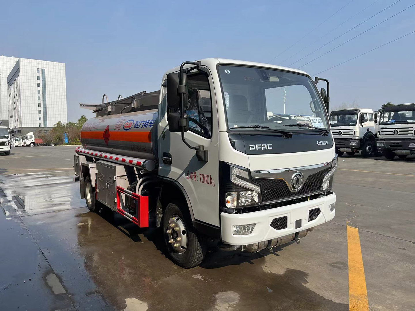 国六平博pinnacle体育平台牌东风小福瑞卡5方加油车
